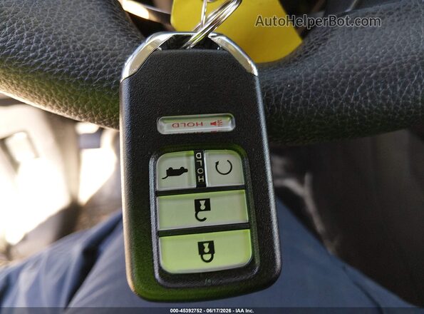 5FNYF5H35JB014282 2018 HONDA PILOT White Вид панелі приладів