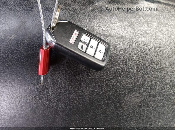 5FNYF5H52JB020915 2018 HONDA PILOT Белый Вид панели приборов