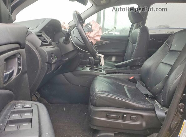 5FNYF5H55LB013640 2020 HONDA PILOT Черный Вид салона спереди