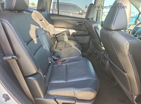 5FNYF5H55MB021044 2021 HONDA PILOT White Widok tylnych siedzeń