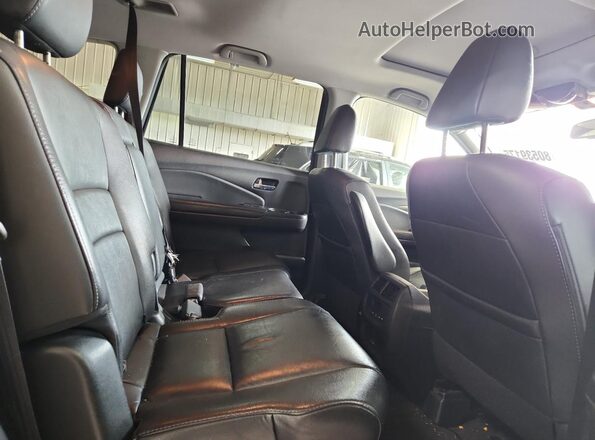 5FNYF5H58JB020000 2018 HONDA PILOT Black Вид задньої частини салону