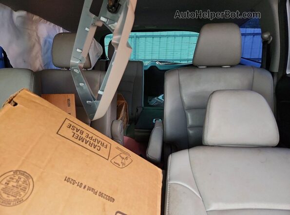 5FNYF5H63NB004334 2022 HONDA PILOT Silver უკანა სავარძლების ხედი