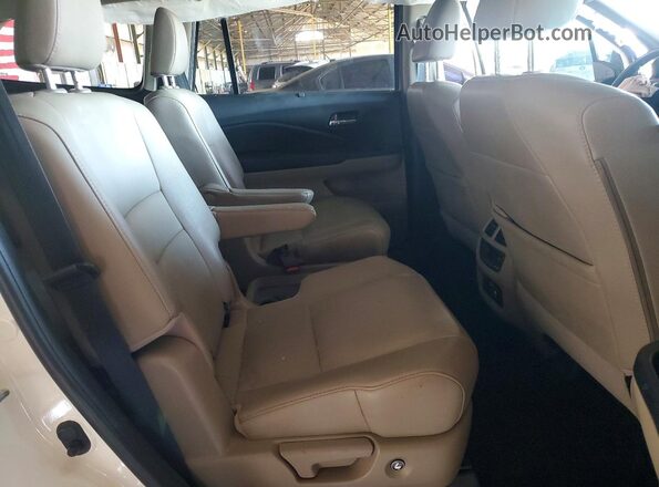 5FNYF5H64KB001986 2019 HONDA PILOT White Rear interior view