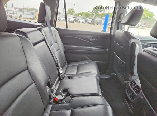 5FNYF5H71JB011978 2018 HONDA PILOT Черный Вид задней части салона