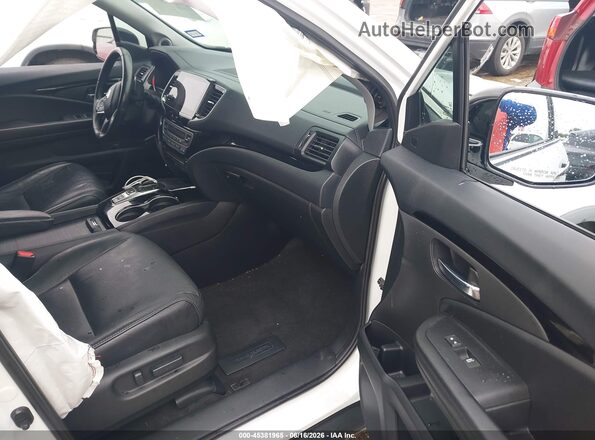 5FNYF5H91LB003836 2020 HONDA PILOT White Front interior view