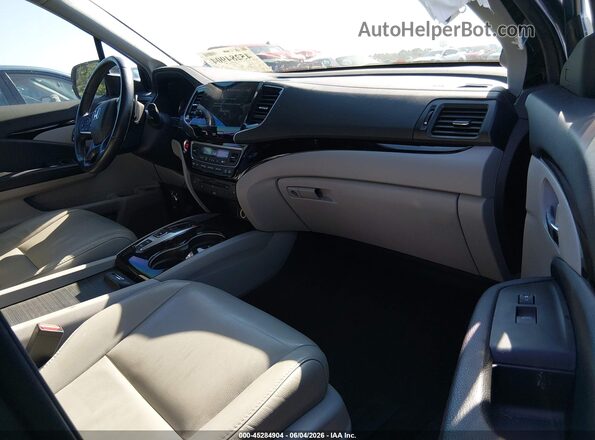 5FNYF5H97LB008197 2020 HONDA PILOT Blue Вид салону спереду