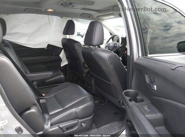 5FNYF6H00HB047261 2017 HONDA PILOT Silver 