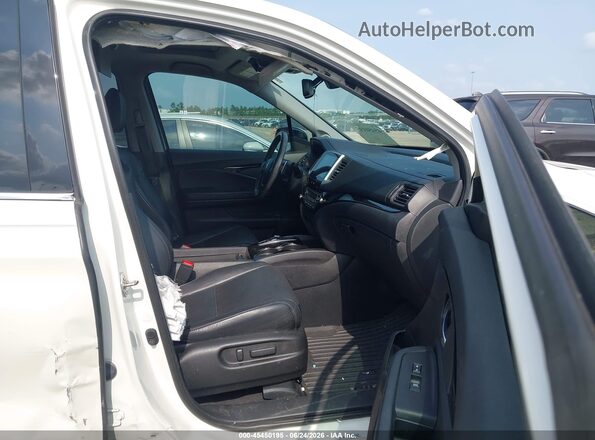 5FNYF6H01JB035769 2018 HONDA PILOT White Vista interior delantera