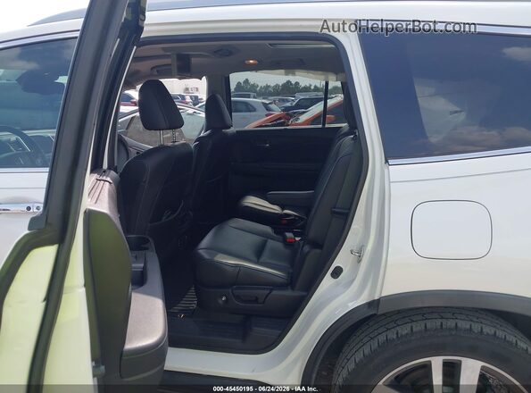 5FNYF6H01JB035769 2018 HONDA PILOT White Vista de la etiqueta del VIN