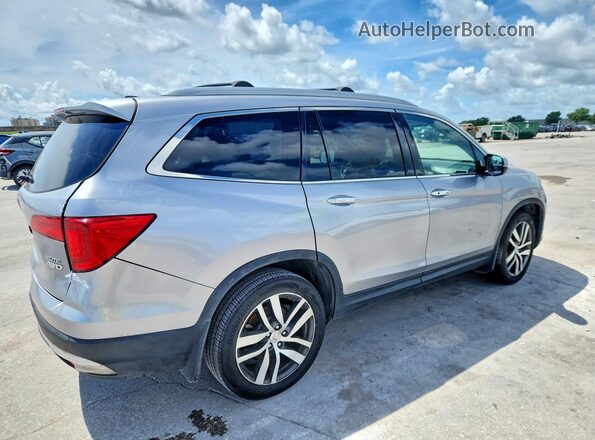 5FNYF6H02JB009553 2018 HONDA PILOT Silver Rear right