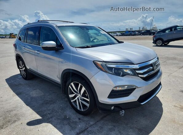5FNYF6H02JB009553 2018 HONDA PILOT Silver Front right