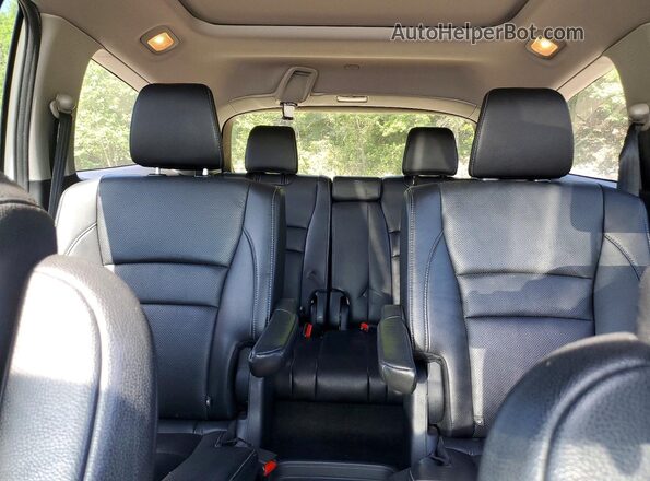 5FNYF6H06KB009315 2019 HONDA PILOT White 