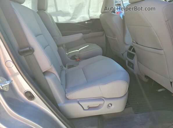 5FNYF6H07NB024314 2022 HONDA PILOT Silver Вид задньої частини салону