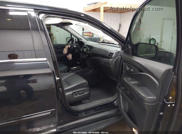 5FNYF6H08KB005976 2019 HONDA PILOT Black Вид салону спереду