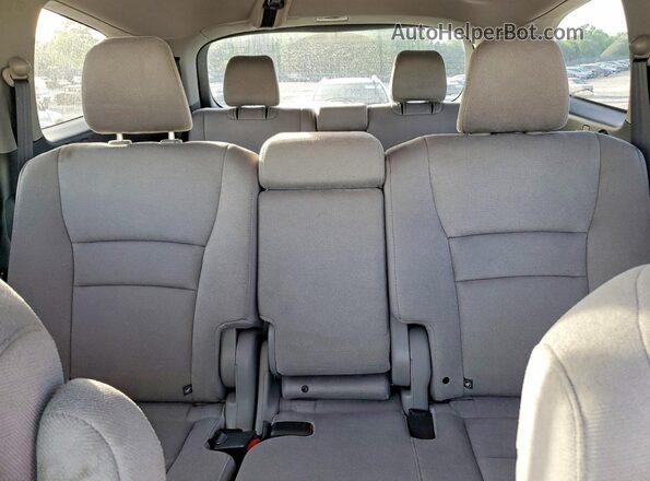 5FNYF6H19KB100894 2019 HONDA PILOT Серебряный Вид задних сидений