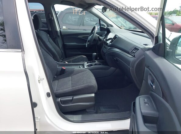 5FNYF6H33KB062757 2019 HONDA PILOT Белый Вид салона спереди