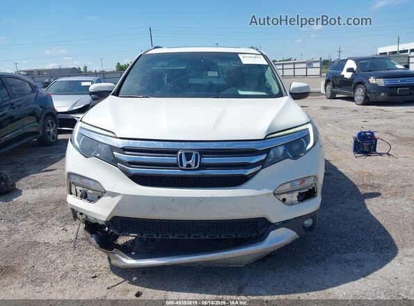 5FNYF6H50HB045554 2017 HONDA PILOT White Вид задньої частини салону