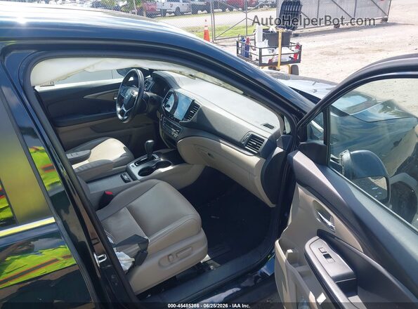 5FNYF6H50KB036795 2019 HONDA PILOT Green Front interior view