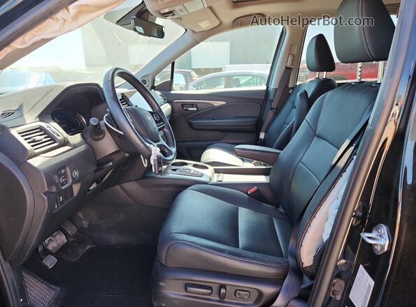 5FNYF6H50MB098054 2021 HONDA PILOT Черный Вид салона спереди
