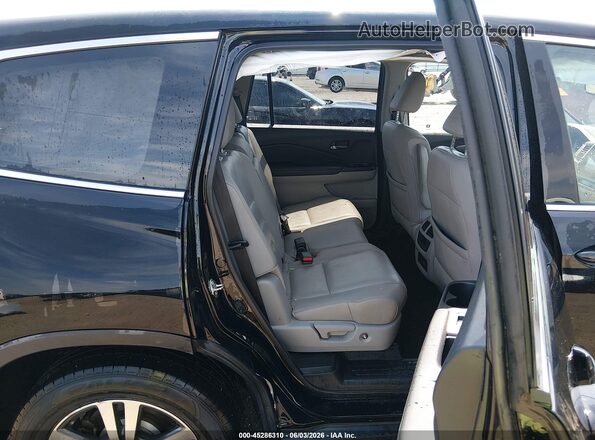5FNYF6H52HB009381 2017 HONDA PILOT Black Vista de la etiqueta del VIN