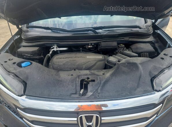 5FNYF6H52JB017017 2018 HONDA PILOT Blue 