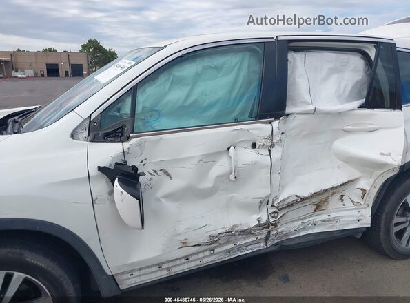 5FNYF6H52JB054925 2018 HONDA PILOT White Front view