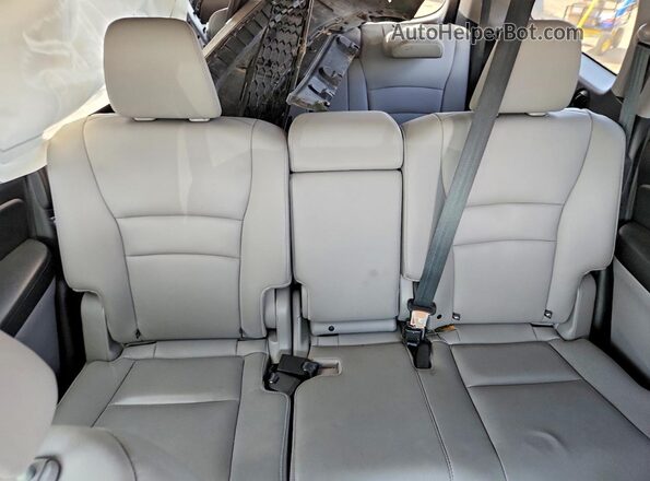 5FNYF6H52KB028617 2019 HONDA PILOT Blue Widok tylnych siedzeń