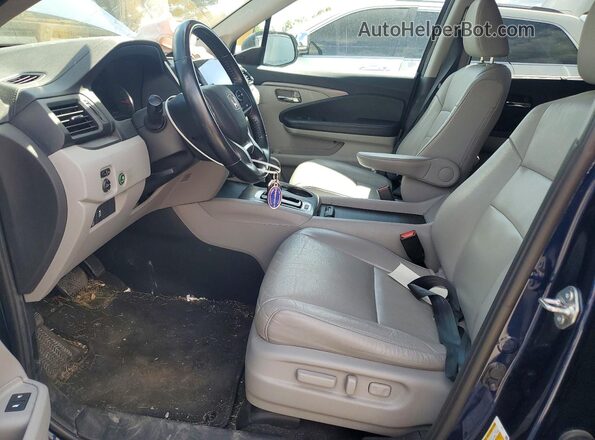 5FNYF6H52LB042129 2020 HONDA PILOT Blue Вид салону спереду