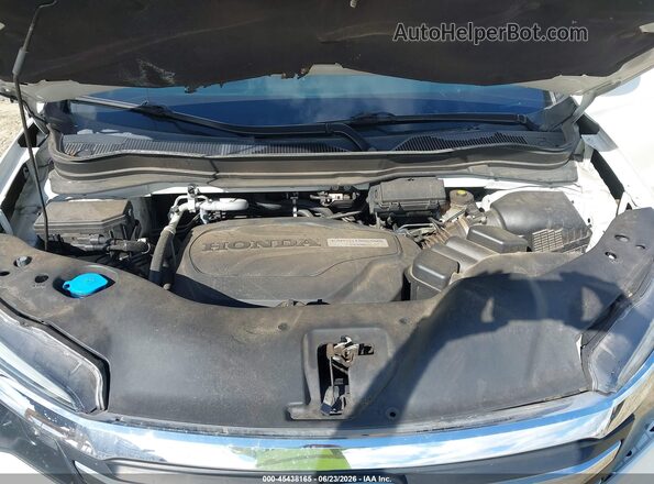 5FNYF6H53HB091993 2017 HONDA PILOT Белый Вид сзади