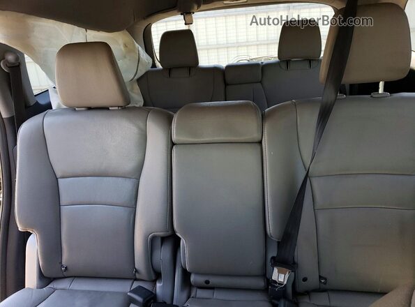5FNYF6H55GB095901 2016 HONDA PILOT Black Widok tylnych siedzeń