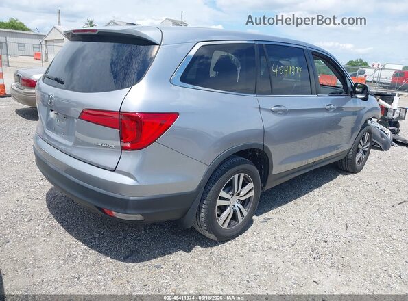 5FNYF6H56HB034476 2017 HONDA PILOT Silver Trasero derecho