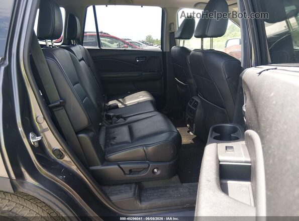 5FNYF6H56KB037501 2019 HONDA PILOT Gray VIN კოდის სტიკერის ხედი