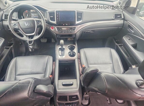 5FNYF6H57HB074873 2017 HONDA PILOT Black Dashboard view