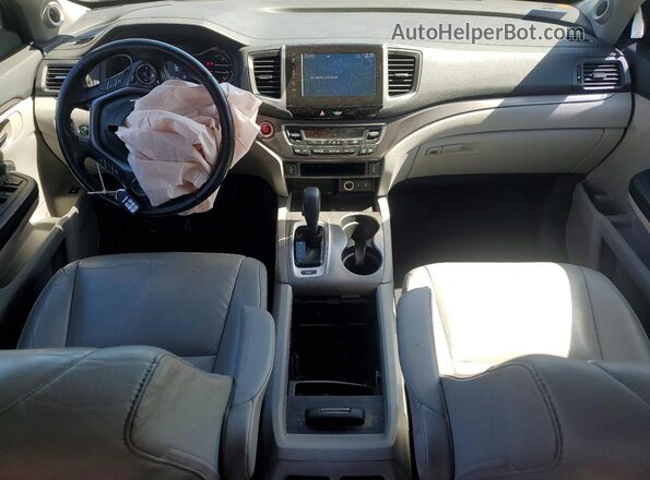 5FNYF6H58HB016805 2017 HONDA PILOT Blue Widok deski rozdzielczej