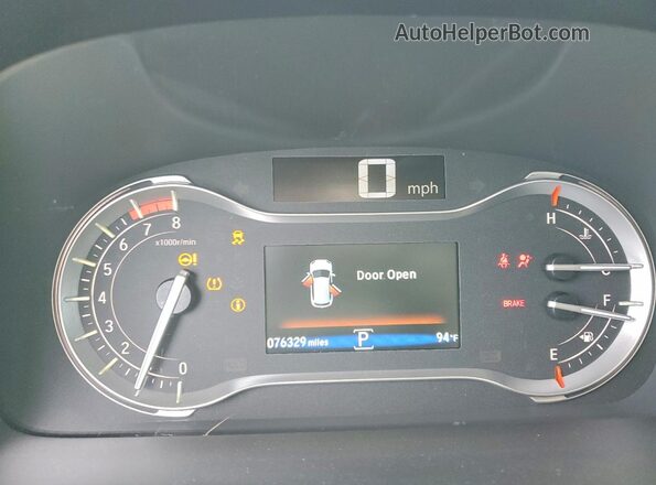 5FNYF6H58JB026529 2018 HONDA PILOT Gray ხელსაწყოთა პანელის ხედი