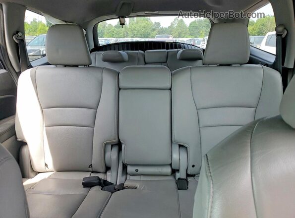 5FNYF6H58JB026529 2018 HONDA PILOT Gray უკანა სავარძლების ხედი