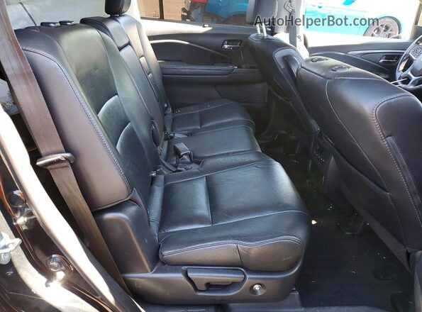 5FNYF6H58KB100940 2019 HONDA PILOT Black Вид задньої частини салону