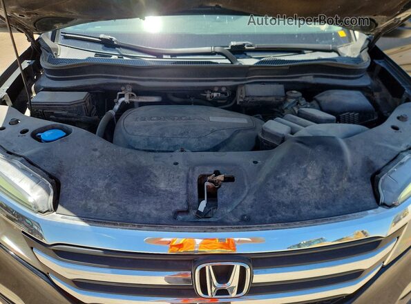 5FNYF6H5XHB010505 2017 HONDA PILOT Black Widok komory silnika