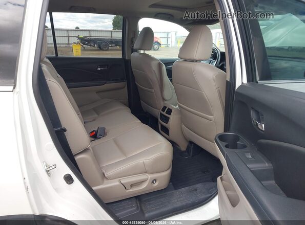 5FNYF6H5XJB034955 2018 HONDA PILOT White VIN კოდის სტიკერის ხედი
