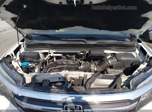 5FNYF6H74HB060771 2017 HONDA PILOT Белый Вид сзади