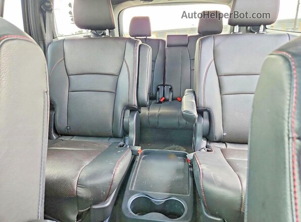 5FNYF6H77NB055110 2022 HONDA PILOT Black Вид задніх сидінь
