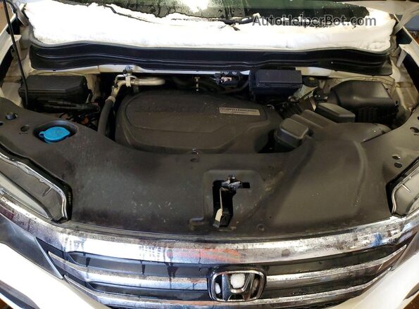 5FNYF6H80HB054247 2017 HONDA PILOT White 