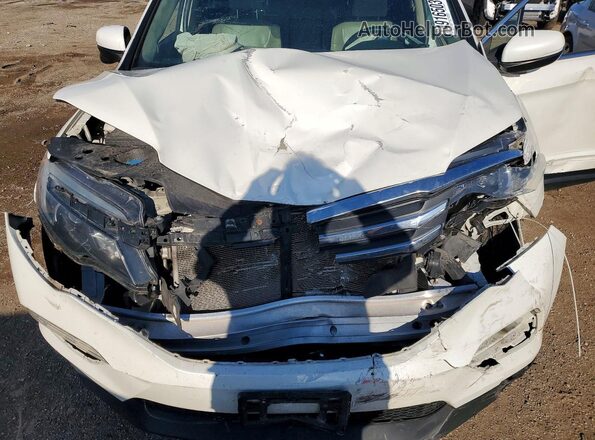 5FNYF6H83HB079448 2017 HONDA PILOT White Вид задньої частини салону