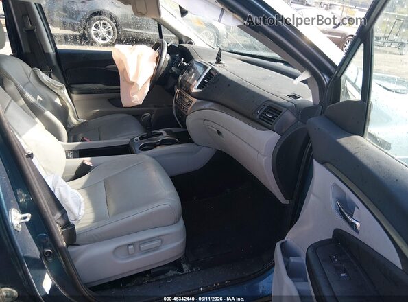 5FNYF6H85GB052928 2016 HONDA PILOT Blue Вид салону спереду