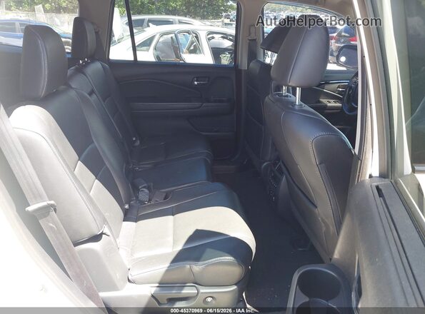 5FNYF6H90JB038578 2018 HONDA PILOT White Widok naklejki z numerem VIN