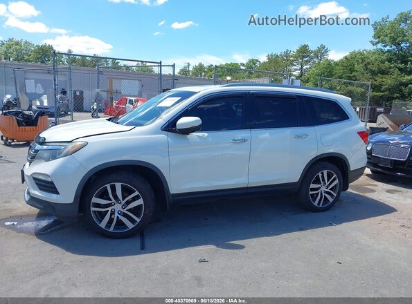5FNYF6H90JB038578 2018 HONDA PILOT White Widok wnętrza 360 stopni