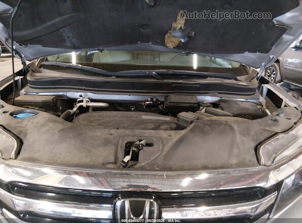 5FNYF6H93HB015726 2017 HONDA PILOT Серебряный Вид сзади