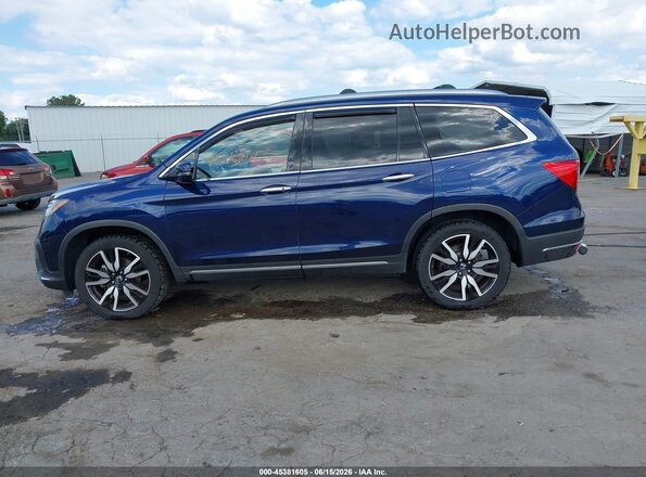 5FNYF6H95KB074395 2019 HONDA PILOT Blue 360 interior view