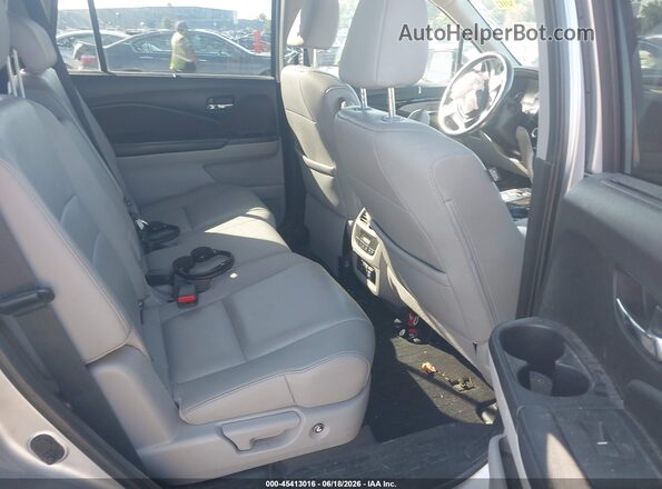 5FNYF6H96JB038102 2018 HONDA PILOT Gray Vista de la etiqueta del VIN