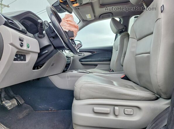5FNYF6H97KB020791 2019 HONDA PILOT Blue Vista interior delantera